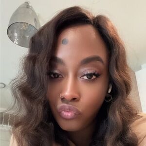 Meet your Posher, Patrice